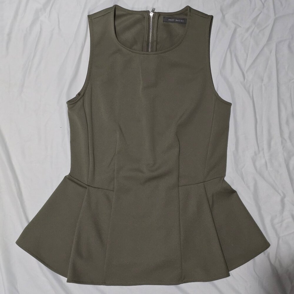 Suzy Shier - Olive Green Peplum Top - Small